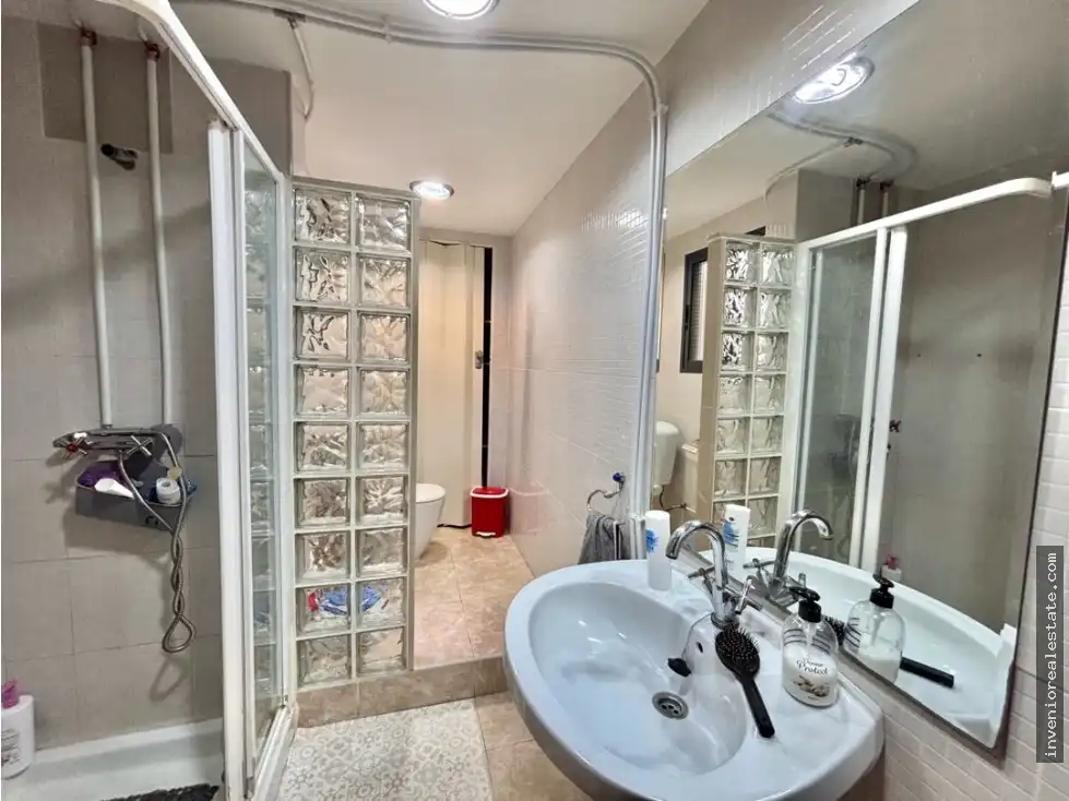 Baño de Piso en venta en Burriana / Borriana