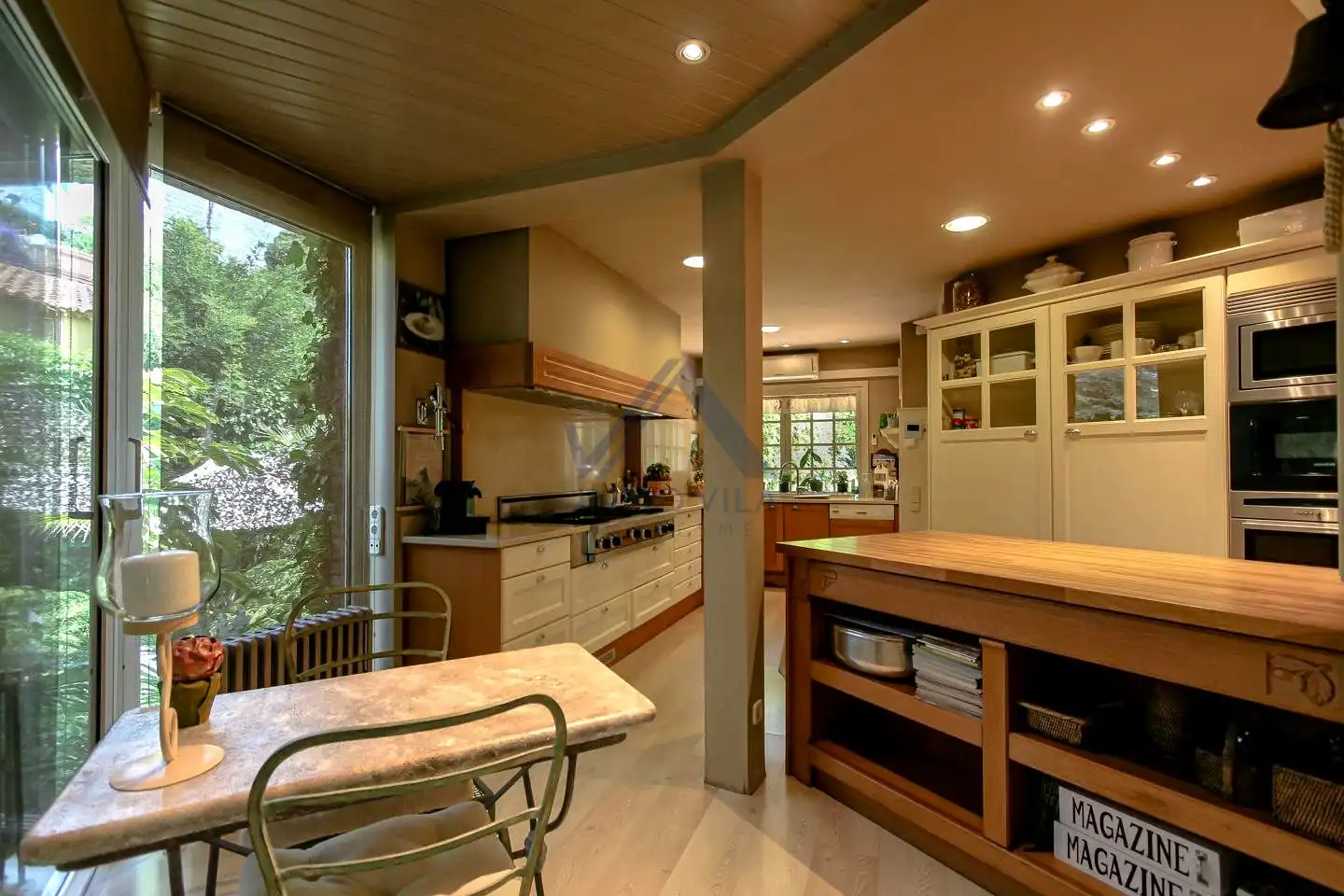 Casa con piscina en venta en De Les Monges, imagen 15
