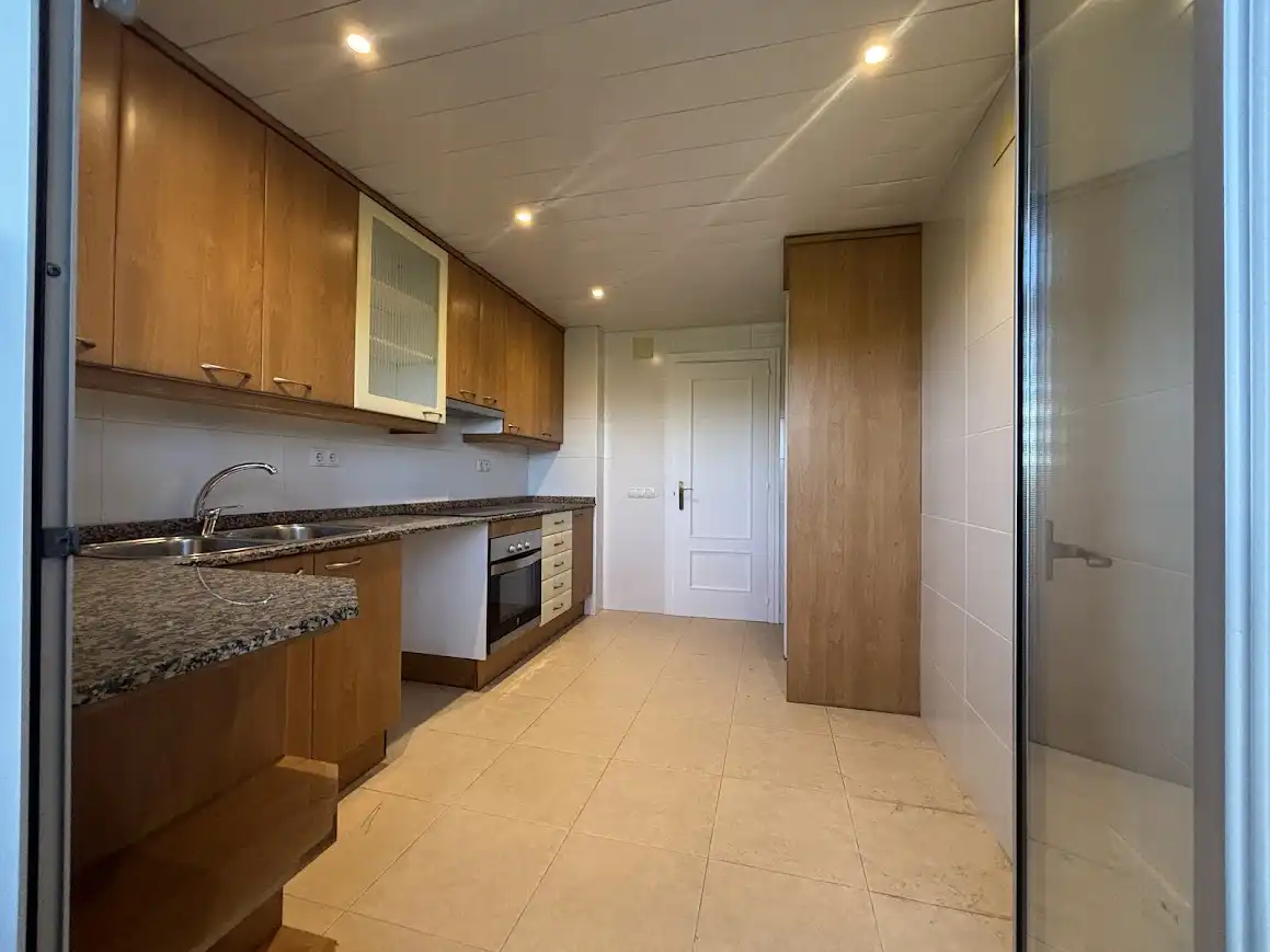 Cocina de Ático en venta en Gavà con Aire acondicionado, Terraza y Trastero