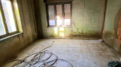 Foto 5 de Casa adosada en venda a Calle Doctor Alonso Grande, La Felguera, Asturias