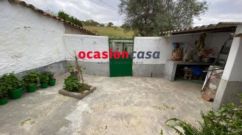CASA CON PATIO A LA VENTA, imagen 3