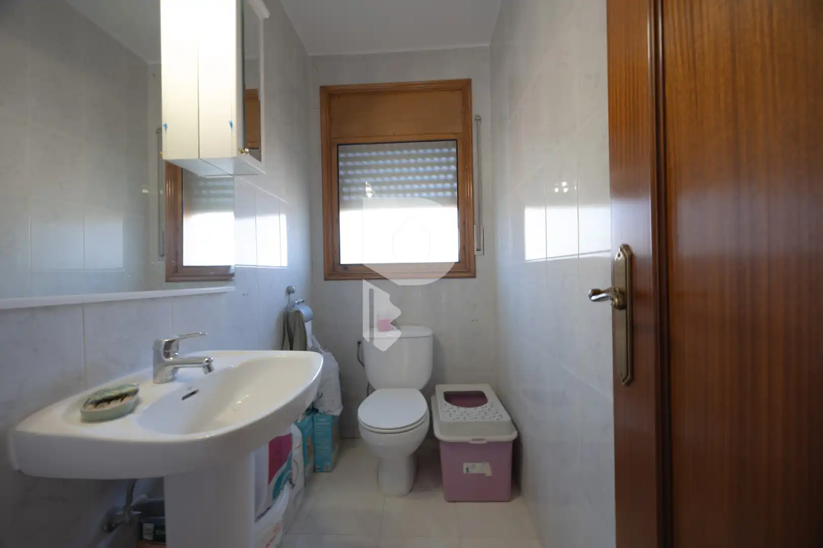 Bany de Casa o xalet en venda en Vallirana amb Aire condicionat, Calefacció i Jardí privat