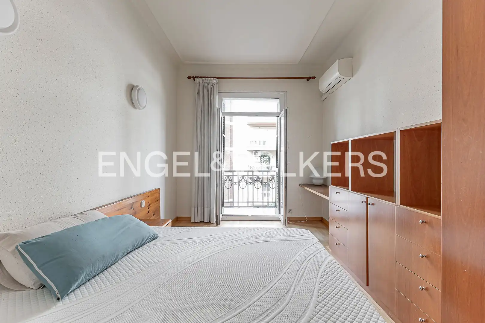 Habitación de Piso en venta en Barcelona con Aire acondicionado, Calefacción y Parquet