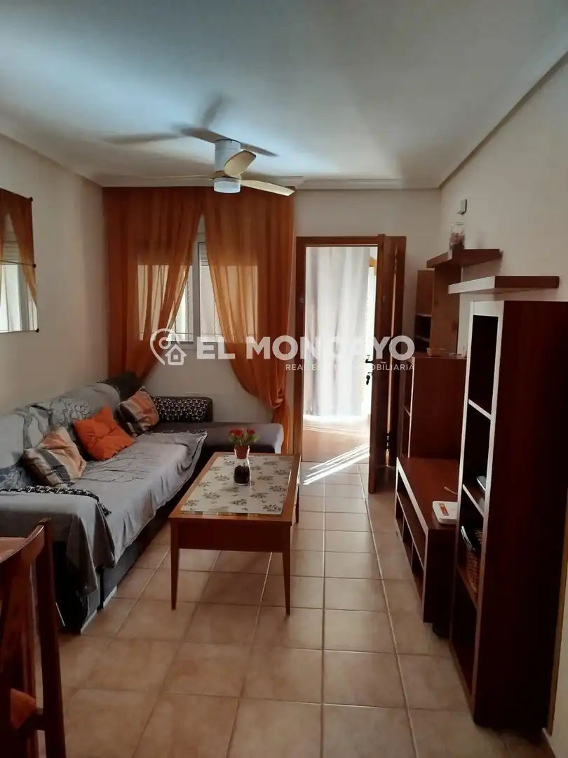 Living room of Houses for sale in Guardamar del Segura  with Air Conditioner, Heating and Private garden