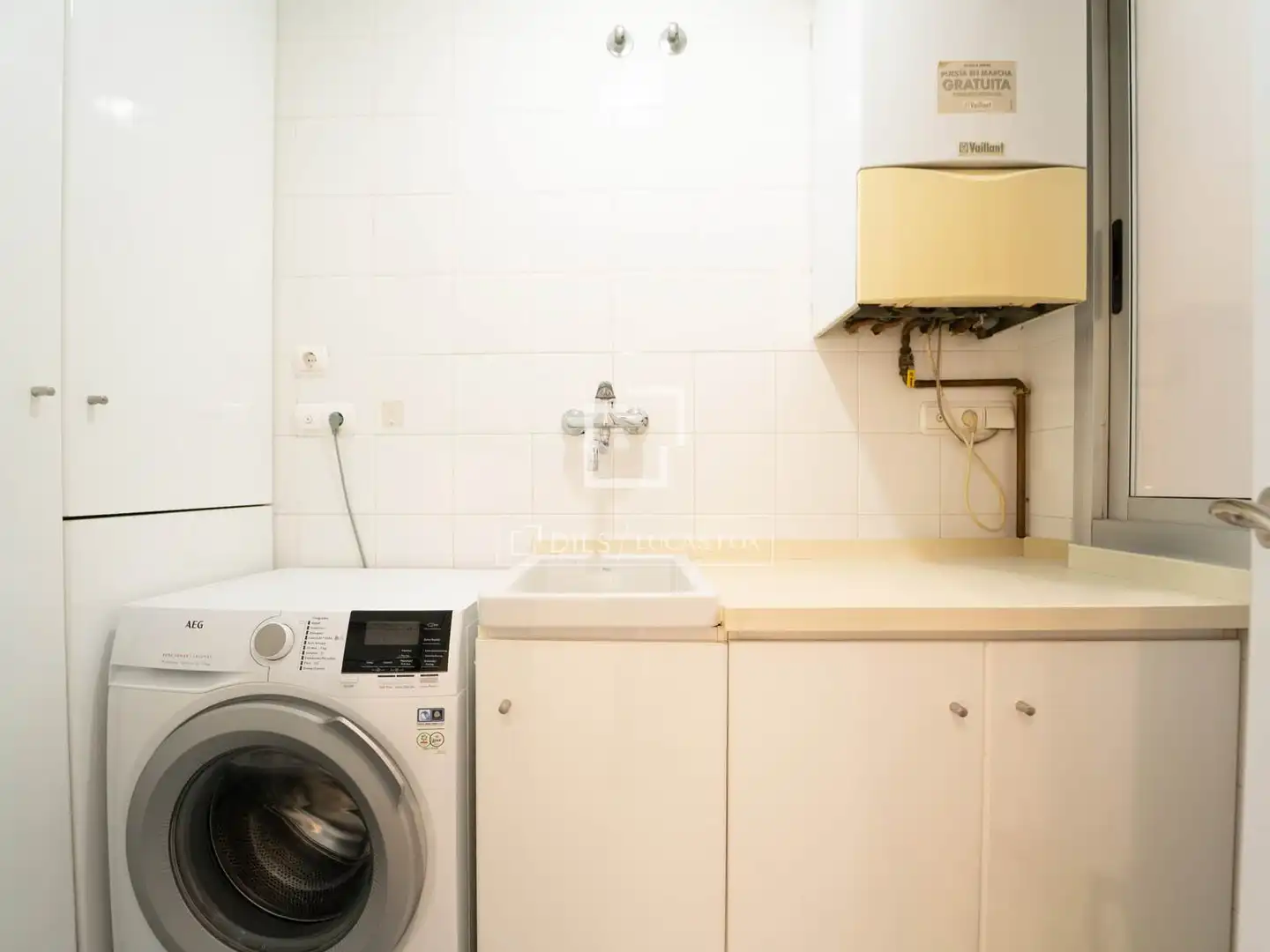 Cuina de Pis de lloguer en Valencia amb Aire condicionat, Calefacció i Terrassa