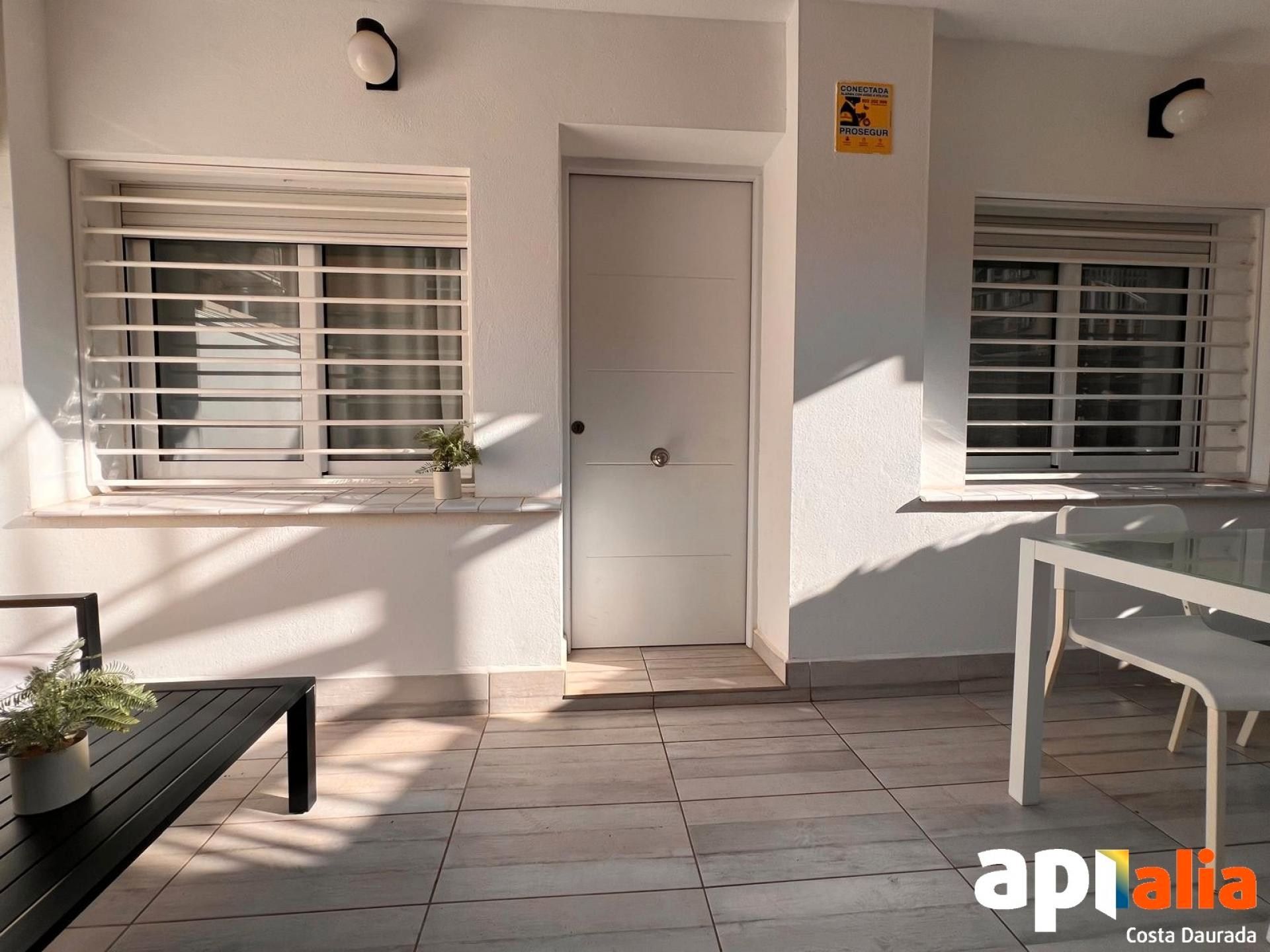 Exterior view of Flat for sale in Salou  with Terrace and Balcony