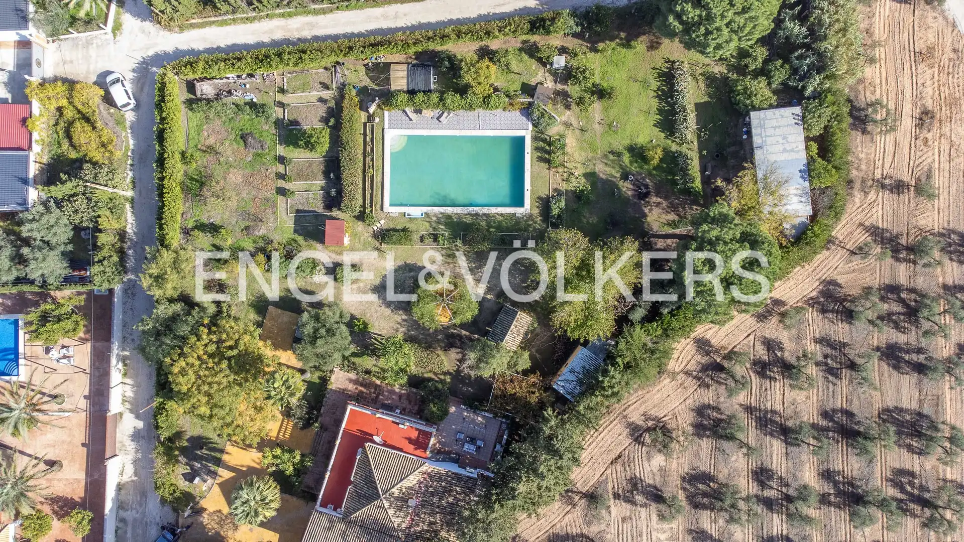Houses for sale in Morón de la Frontera  with Air Conditioner, Heating and Private garden