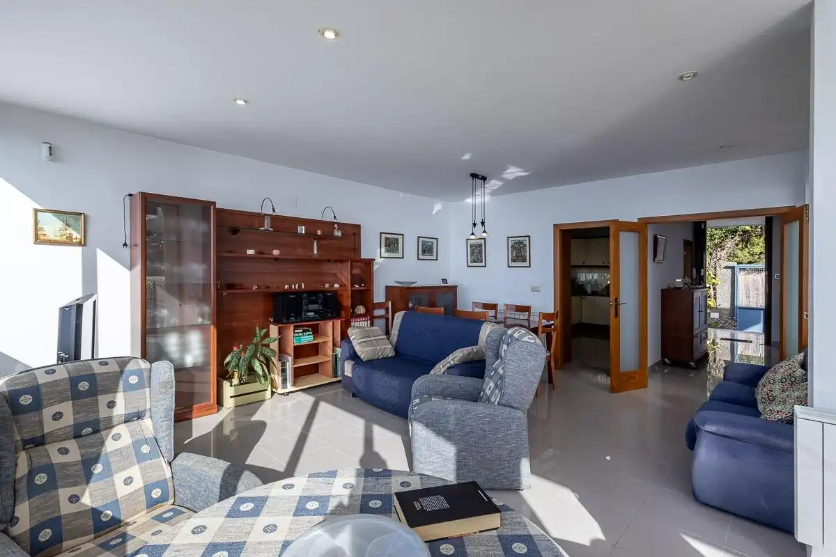 Villa con giardino in vendita a Sorvilán, imagen 13