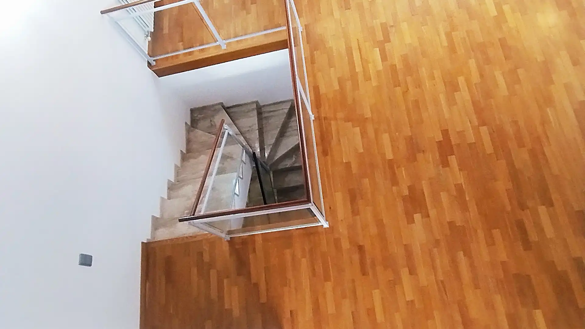 Casa adosada en venda en Castellar del Vallès amb Aire condicionat, Calefacció i Jardí privat