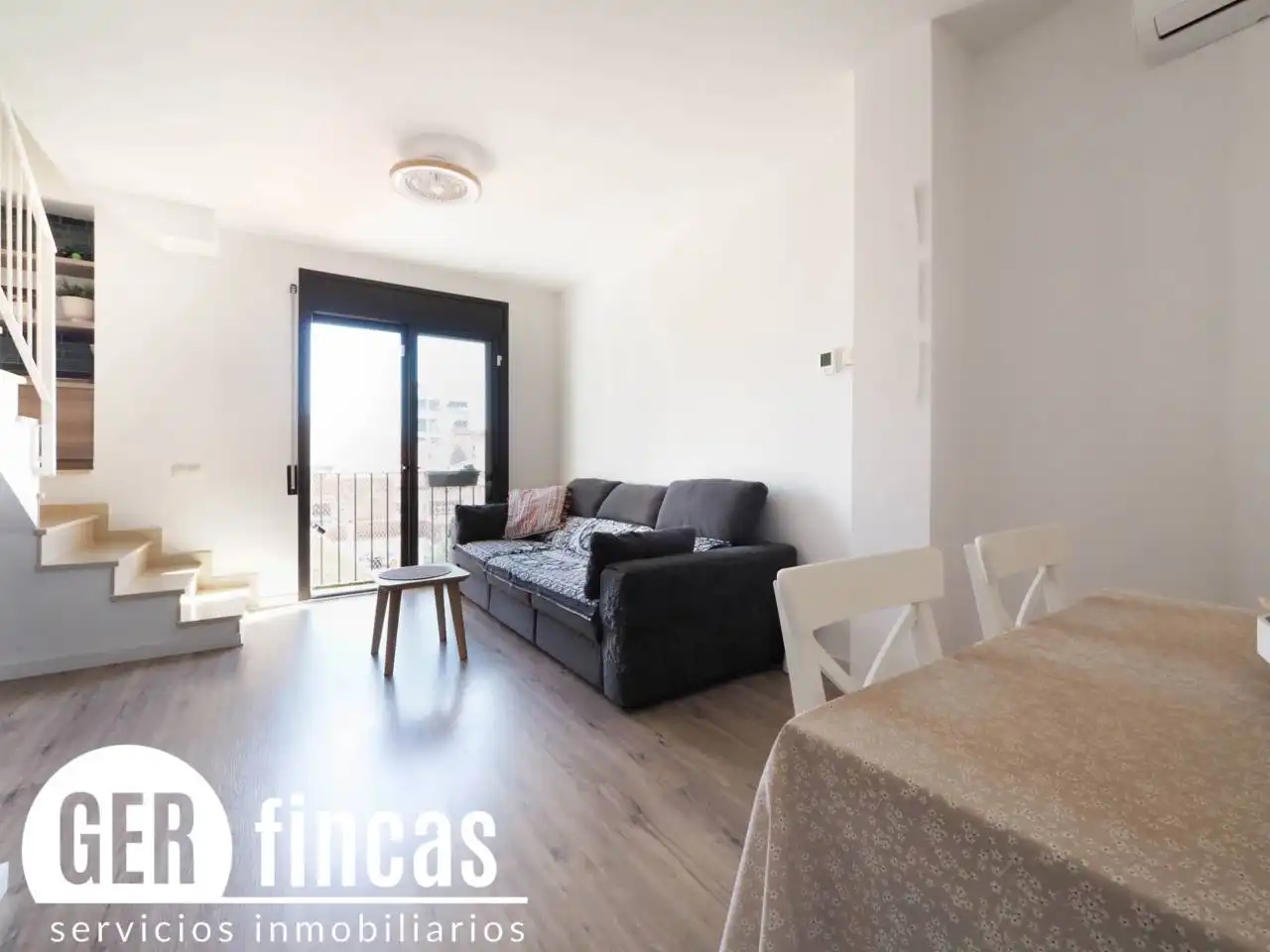 Duplex with lift for sale in Calle Concili Egarenc, imagen 3