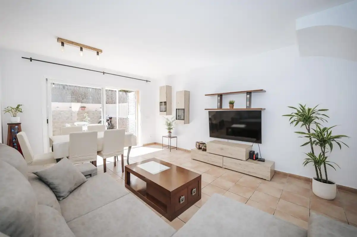 Sala de estar de Planta baja en venta en Sant Josep de sa Talaia con Aire acondicionado, Calefacción y Terraza