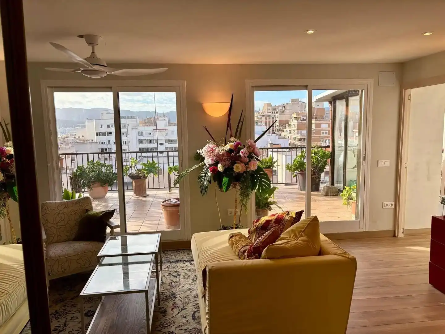 Living room of Attic for sale in  Palma de Mallorca  with Air Conditioner, Heating and Terrace