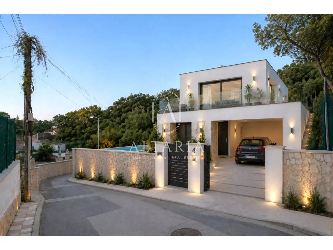 Maison avec piscine à vendre à Calle Empúries