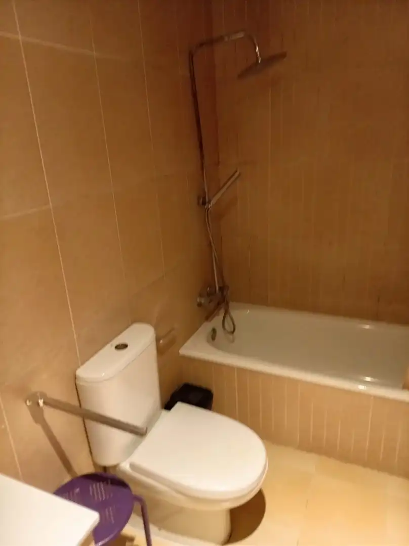 Badezimmer von Wohnungen zum Verkauf in Alginet mit Abstellraum