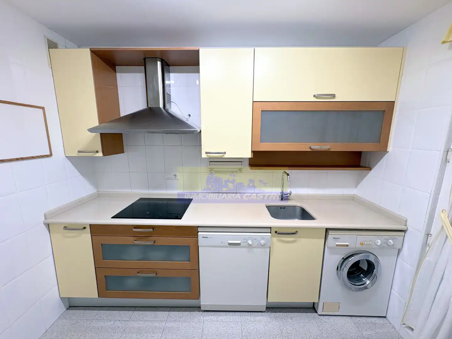 Cocina de Piso de alquiler en Castro-Urdiales con Amueblado
