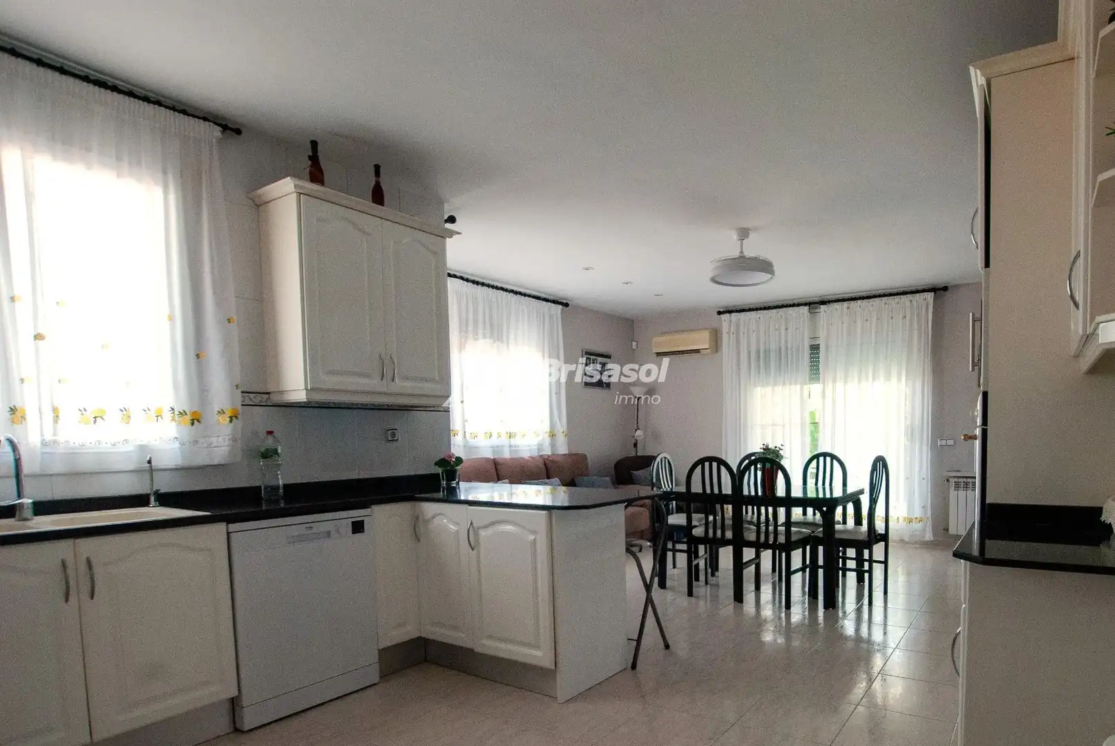 Comedor de Casa o chalet en venta en Valls con Aire acondicionado, Calefacción y Jardín privado