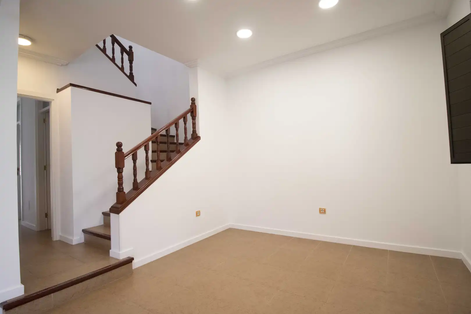 Casa adosada de alquiler en San Cristóbal de la Laguna con Jardín privado