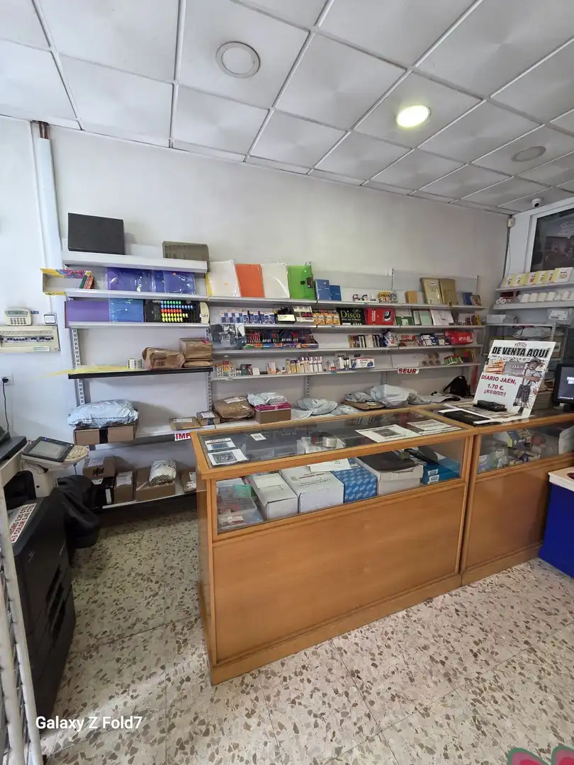 Local en venda en Jaén amb Aire condicionat