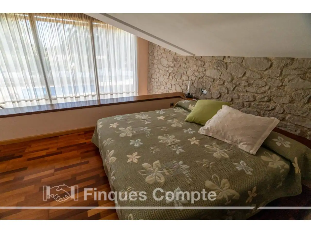 Habitación de Casa o chalet en venta en Roda de Berà con Aire acondicionado, Calefacción y Jardín privado