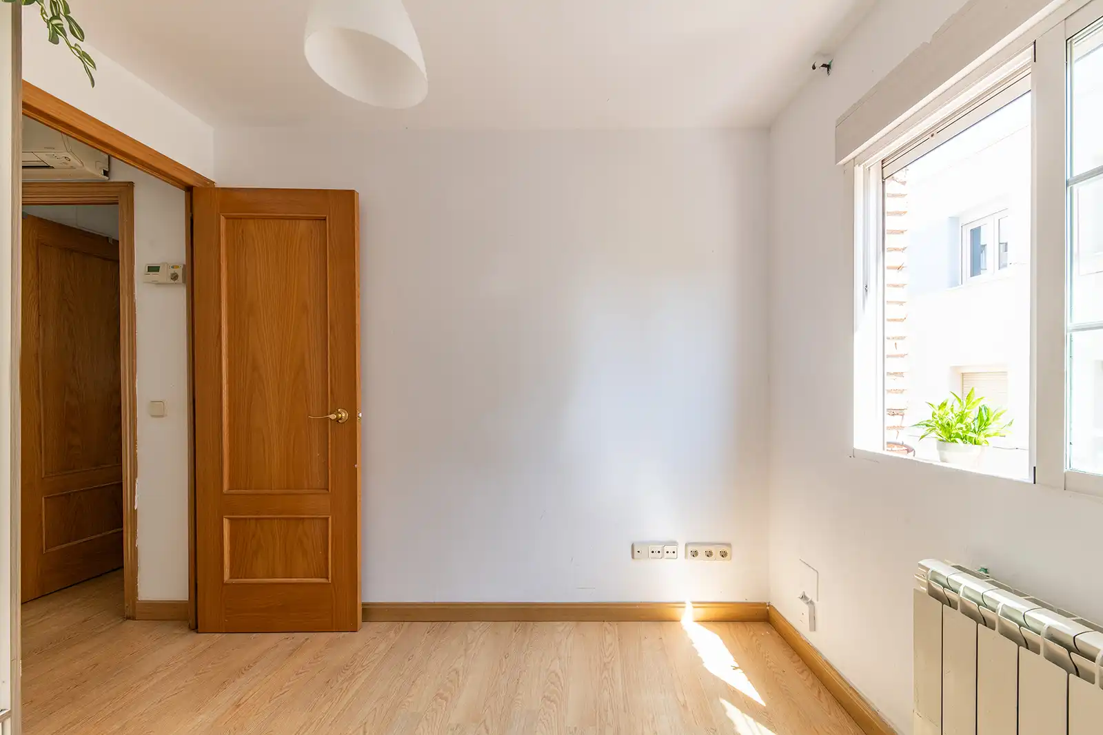 Dormitori de Pis en venda en Madrid amb Aire condicionat, Calefacció i Terrassa