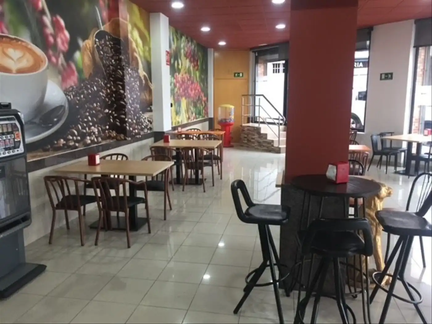 Local en traspaso en Manresa con Aire acondicionado, Calefacción y Amueblado
