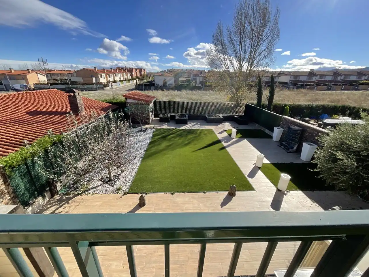 Terrassa de Casa adosada en venda en Cirueña amb Calefacció, Jardí privat i Parquet