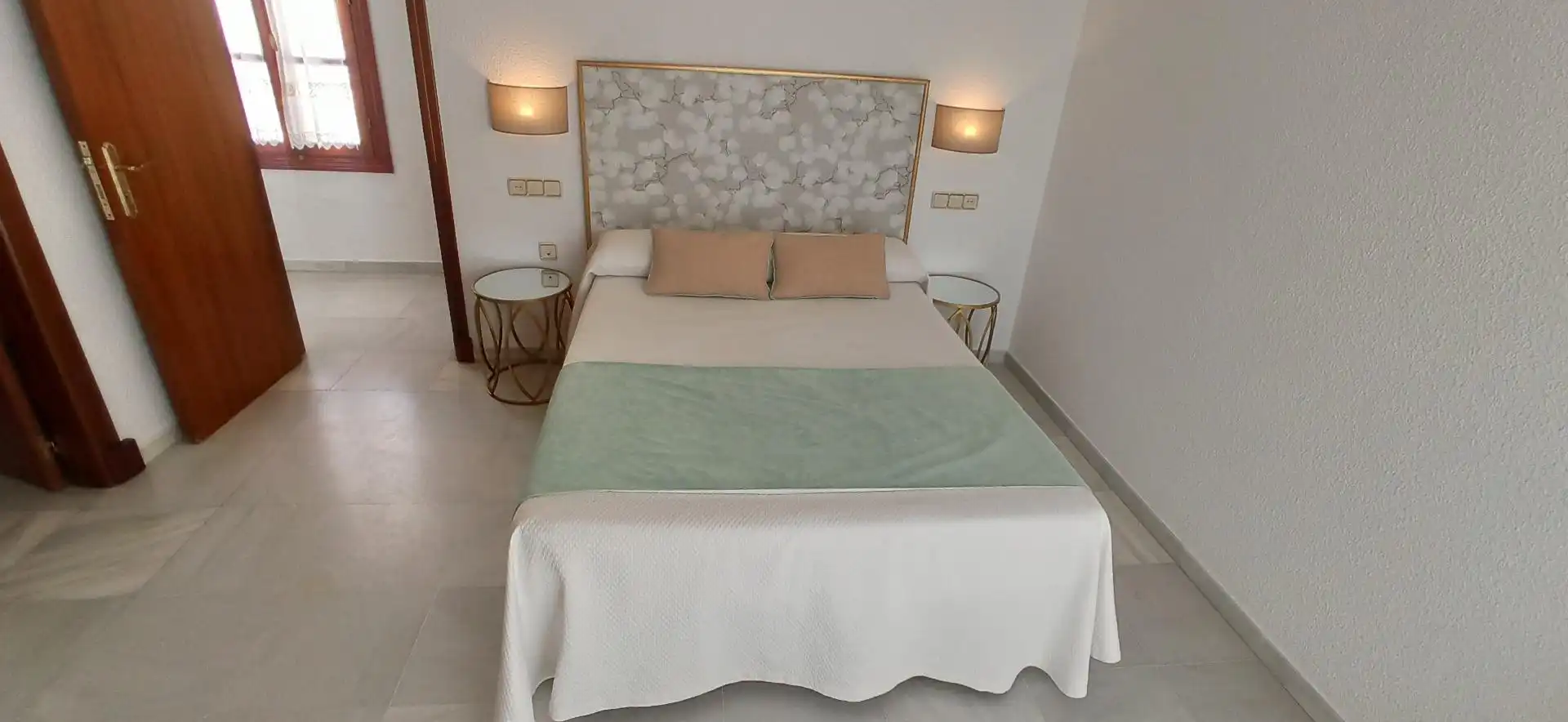 Habitación de Edificio en venta en Arcos de la Frontera