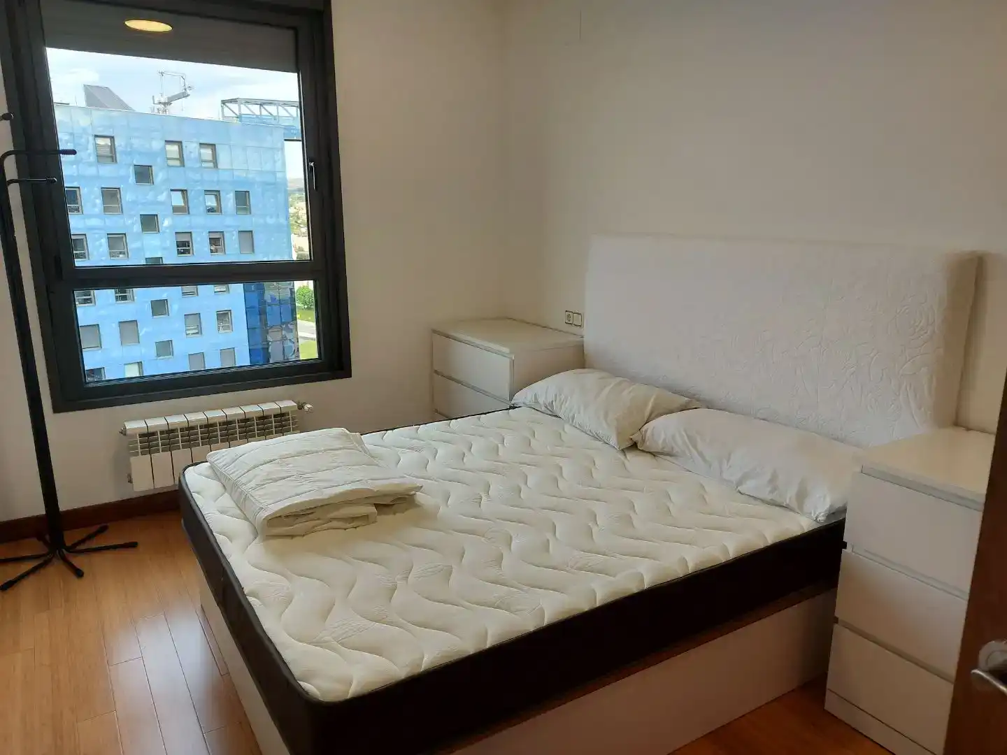 Schlafzimmer von Wohnung zur Miete in HUCA - La Cadellada