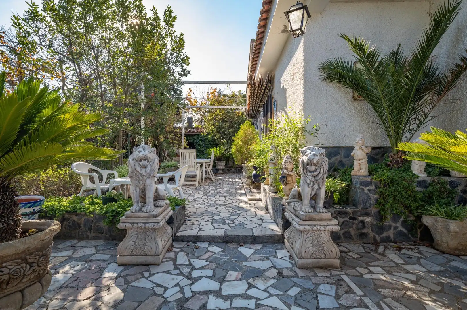 Chalet con piscina en venta en Avenida Suspiro del Moro 41, imagen 10