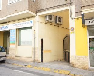 Außenansicht von Garage miete in Requena