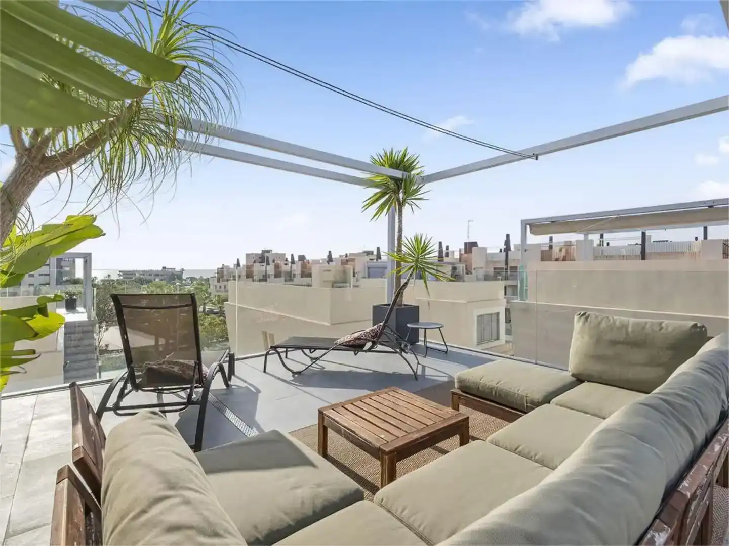 Terraza de Casa o chalet de alquiler en Pilar de la Horadada con Aire acondicionado, Jardín privado y Piscina