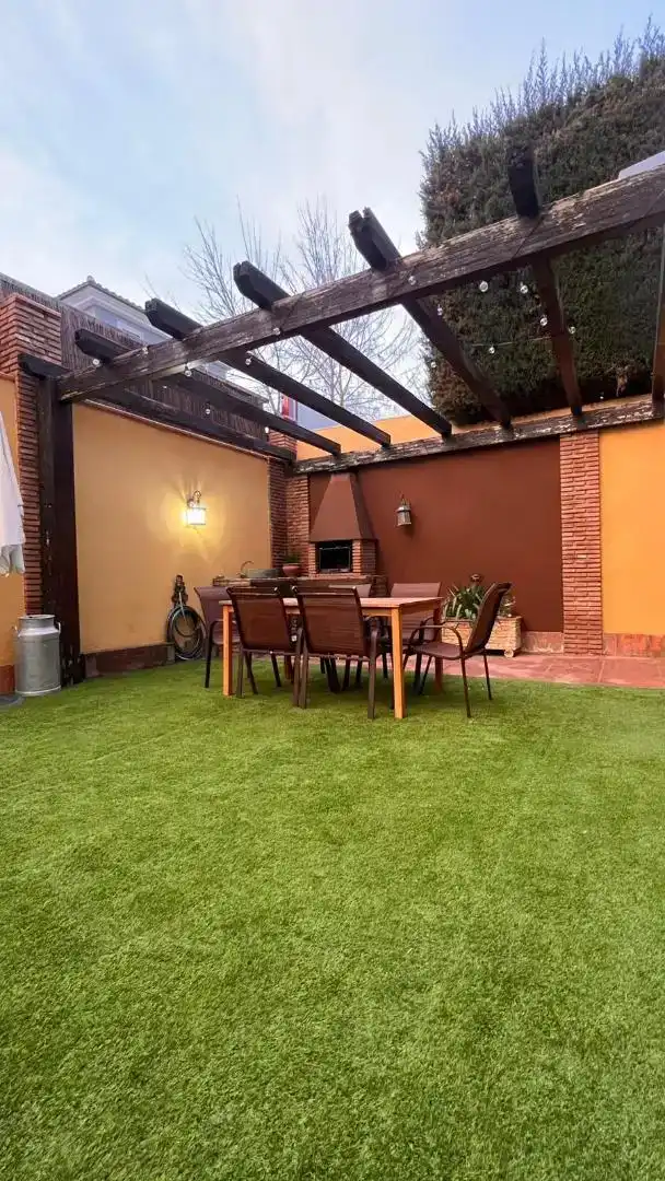 Terrassa de Casa o xalet en venda en Albolote amb Aire condicionat, Piscina i Moblat