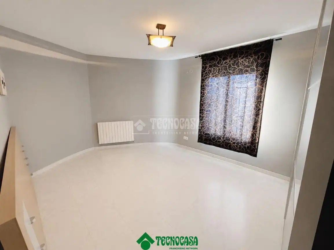 Habitación de Casa adosada en venta en Villafranca de Córdoba con Calefacción, Terraza y Balcón
