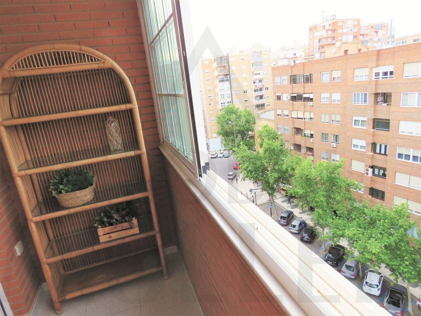 Flat to rent in Avenida Reina Victoria Eugenia, Alameda