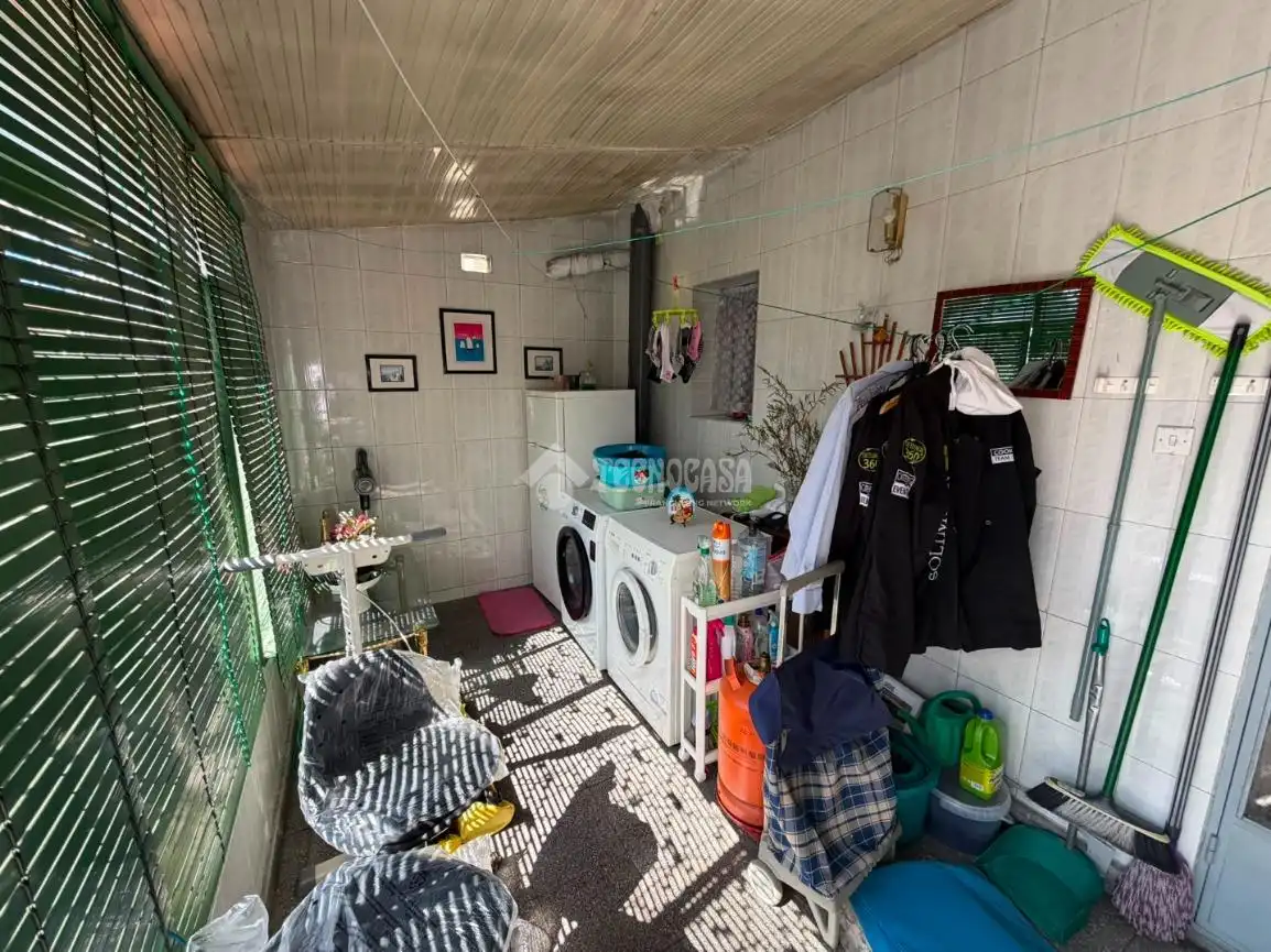 Flat for sale in C. Hermanos Álvarez Quintero, La Alhóndiga