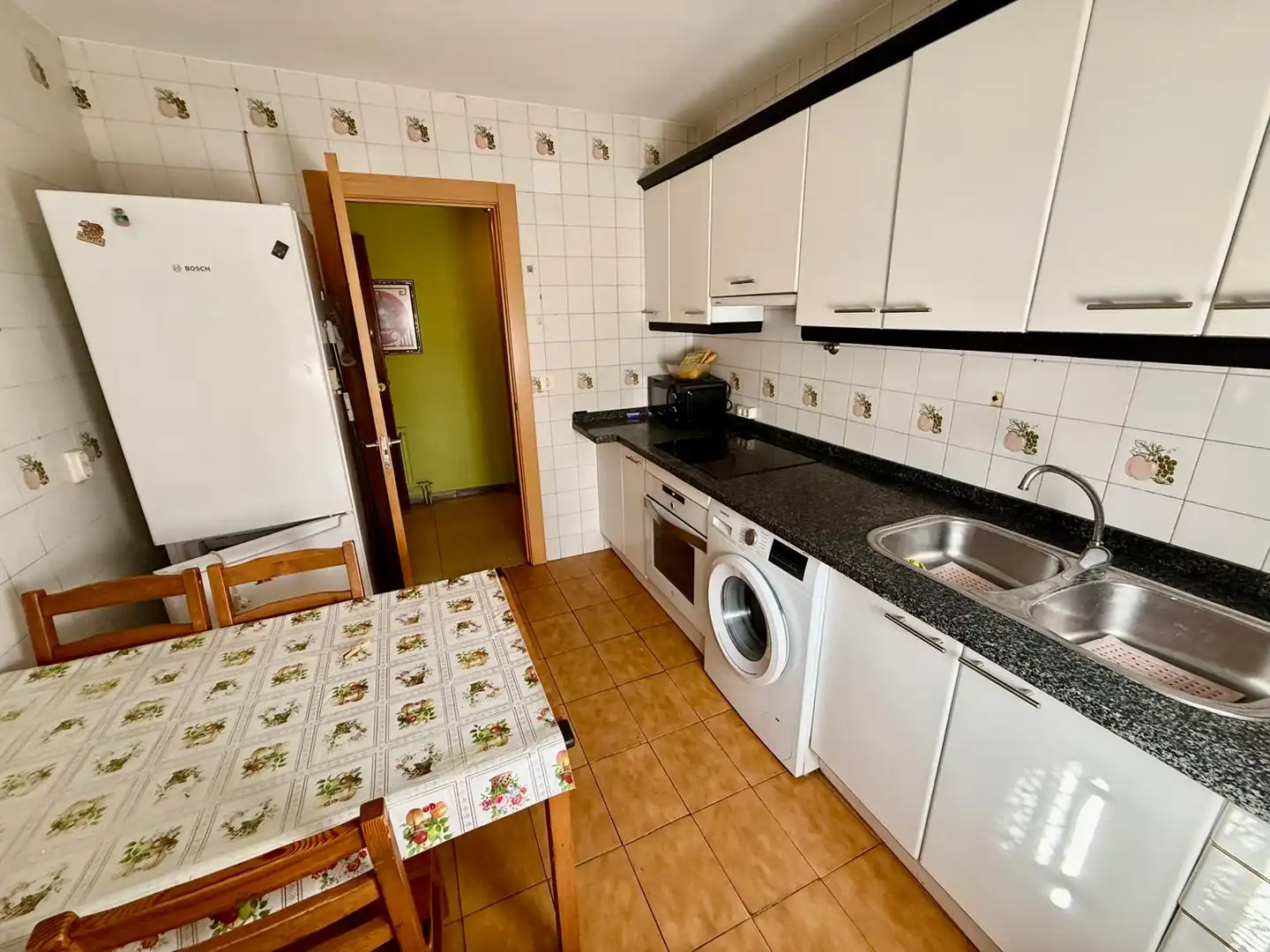 Cocina de Piso en venta en La Bañeza  con Amueblado