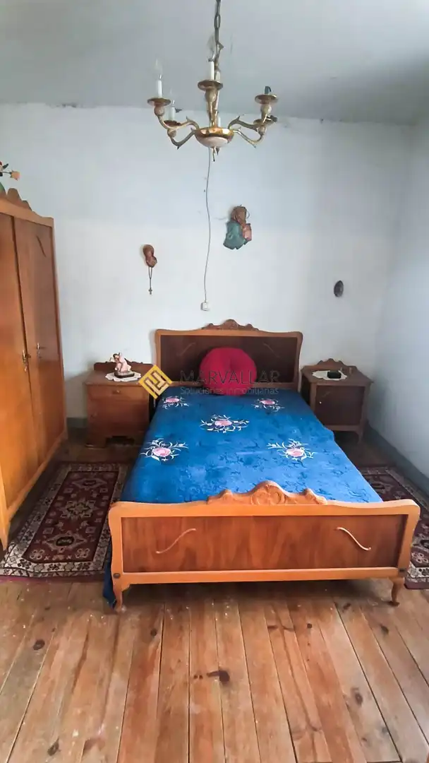 Habitación de Casa o chalet en venta en Luena 