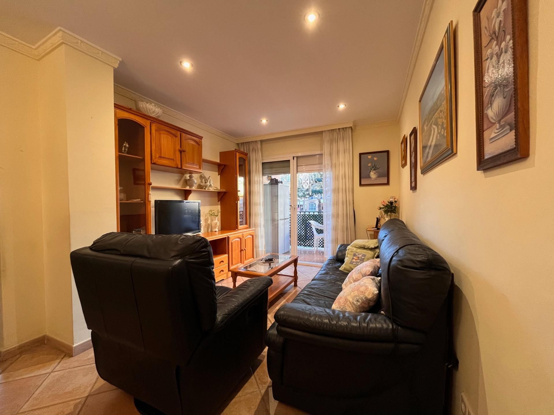 Sala d'estar de Pis en venda en Marbella amb Terrassa i Balcó