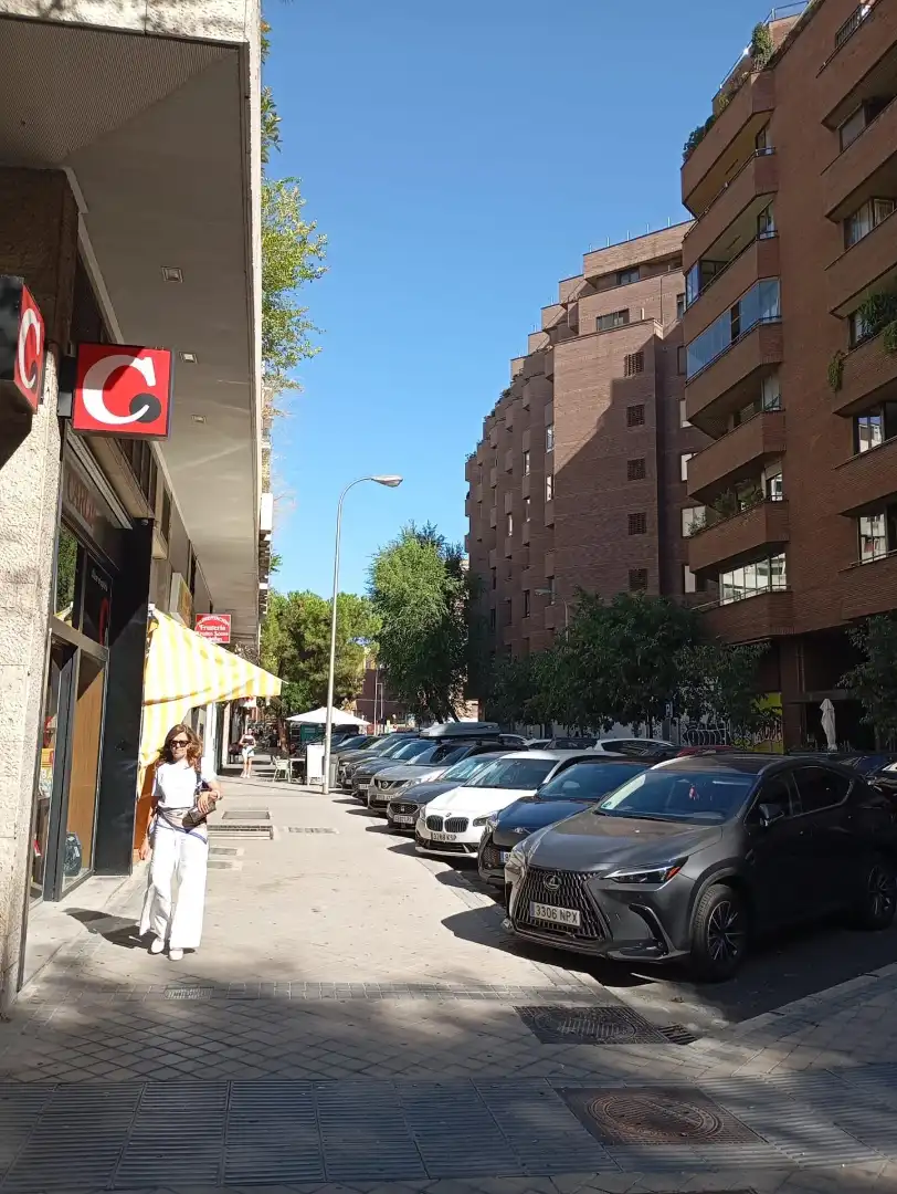 Pis amb ascensor en venda a Calle de Julián Romea 7, imagen 8