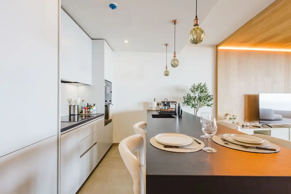 Kitchen of Flat for sale in Fuengirola  with Air Conditioner, Heating and Terrace