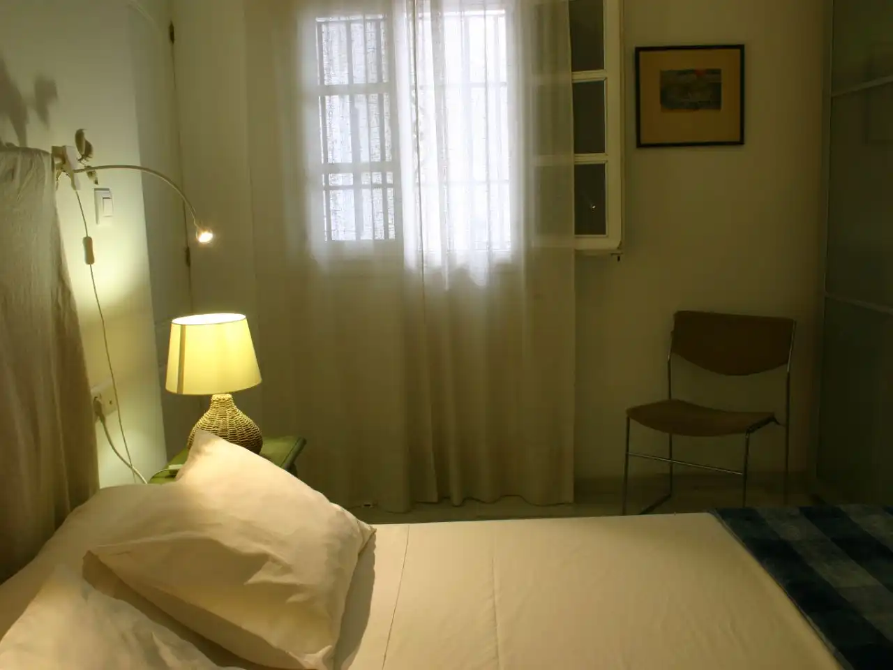 Schlafzimmer von Wohnungen zur Miete in Cádiz mit Klimaanlage, Heizung und Möbliert