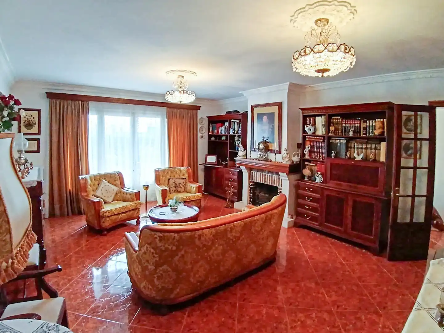 Sala d'estar de Planta baixa en venda en Ciutadella de Menorca amb Aire condicionat, Jardí privat i Terrassa