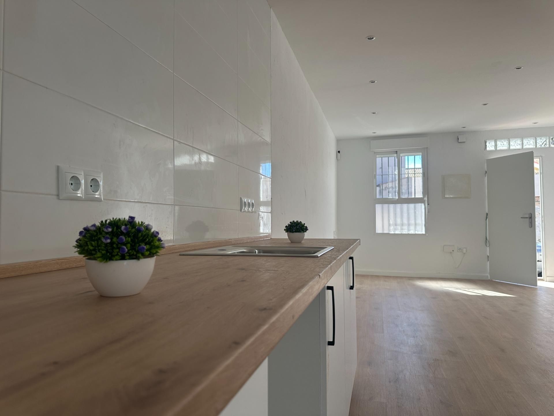Kitchen of Single-family semi-detached for sale in Cartagena  with Storage room