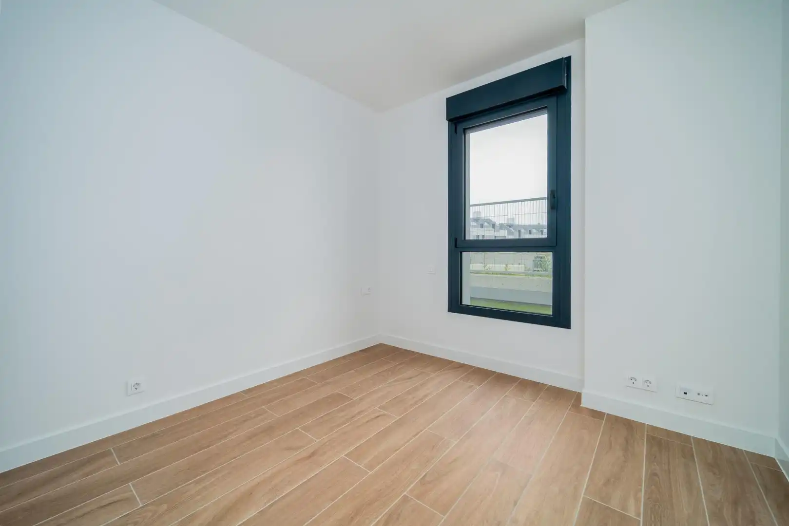 Flat with pool to rent in Cobeña, imagen 18
