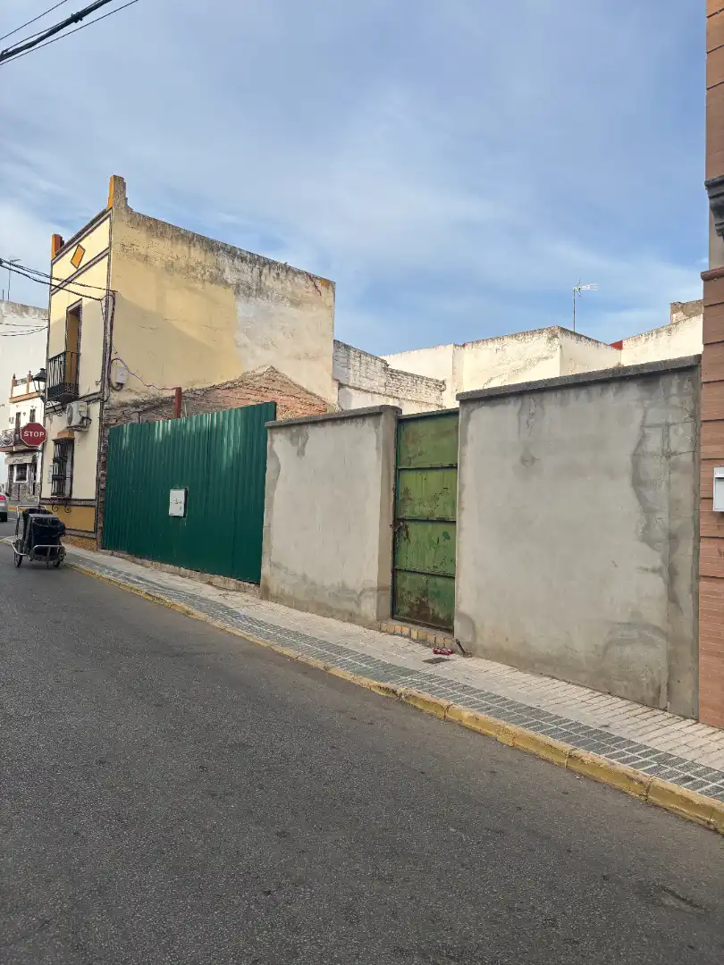 Terreny residencial en venda a Calle Practicante Julián Sánchez Somoza 10