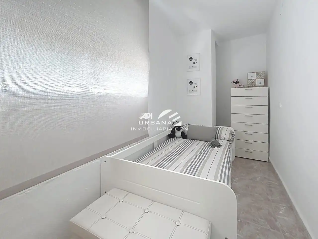 Habitación de Piso en venta en Lucena con Trastero y Amueblado