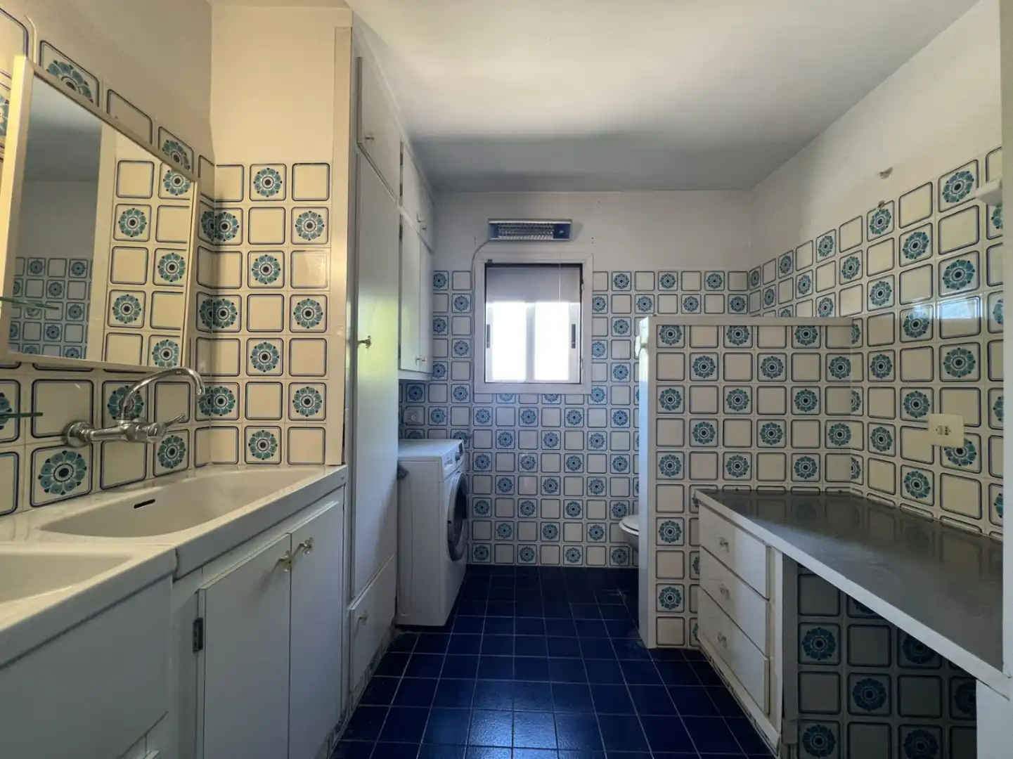 Bany de Casa o xalet en venda en Pedreguer amb Jardí privat, Terrassa i Piscina
