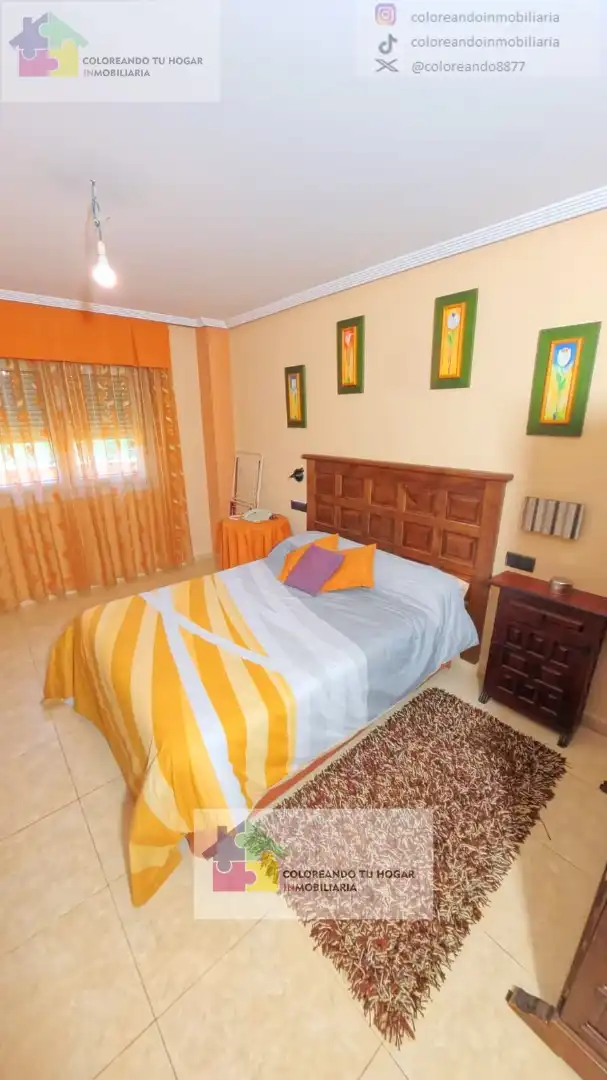 Bedroom of Houses for sale in Sariegos  with Air Conditioner, Heating and Private garden