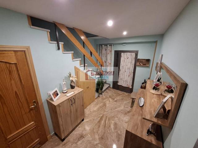 Casa-chalet en Venta en Torredonjimeno