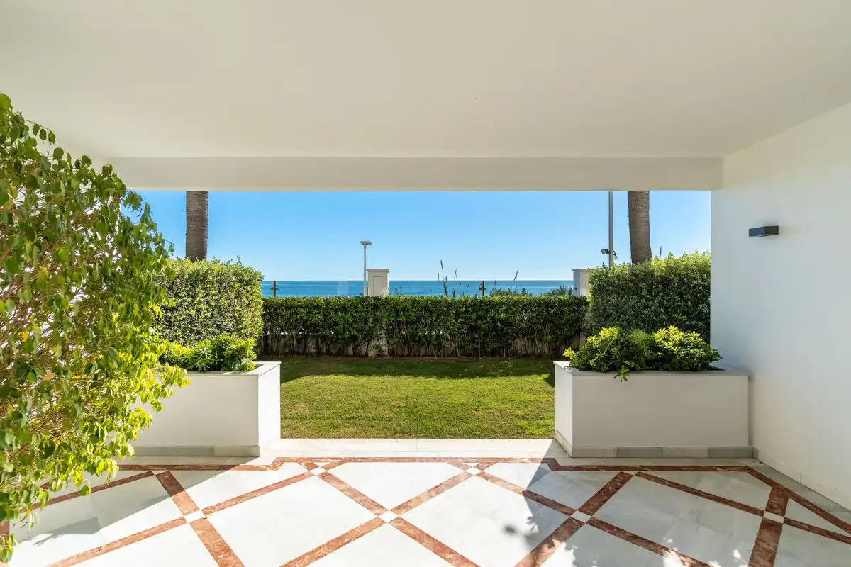 Appartamento con ascensore in vendita a Estepona Pueblo